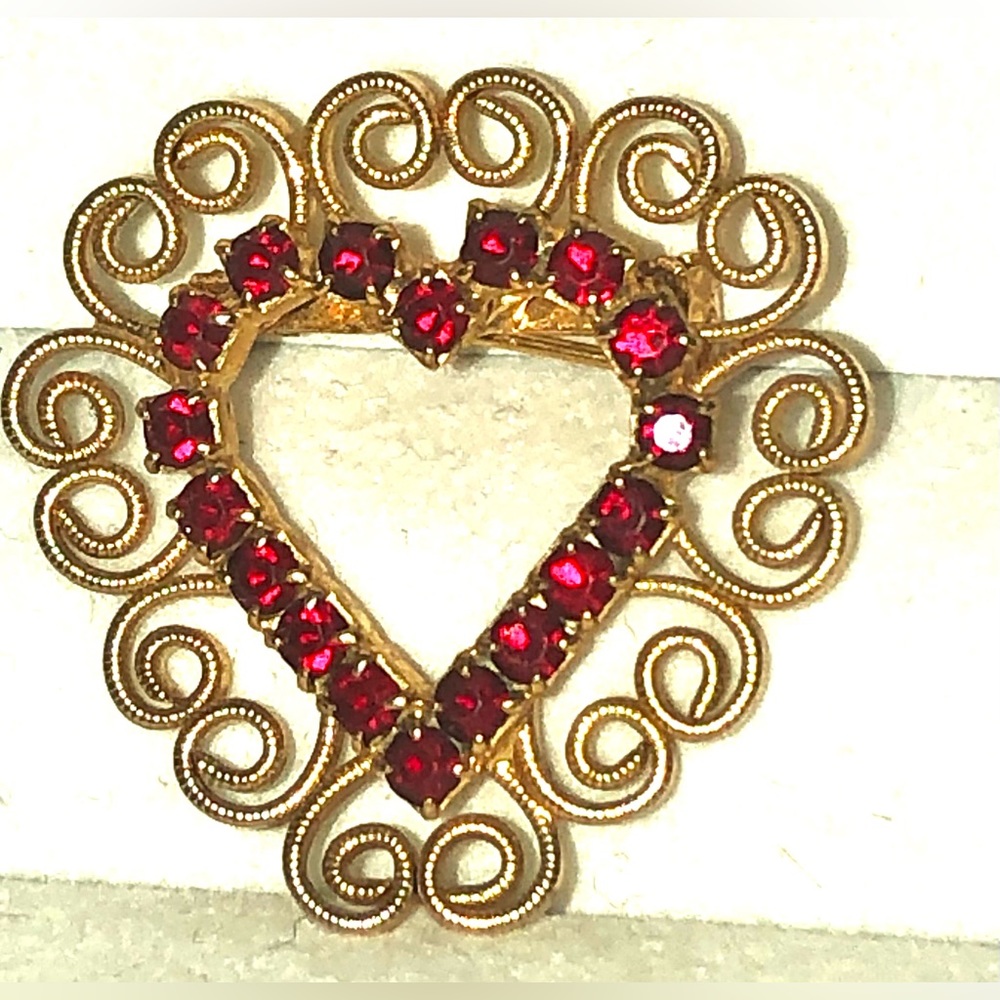 Vintage Valentines Heart Brooch Gold Lacy Red Rhinestone Mid Century Romantic
